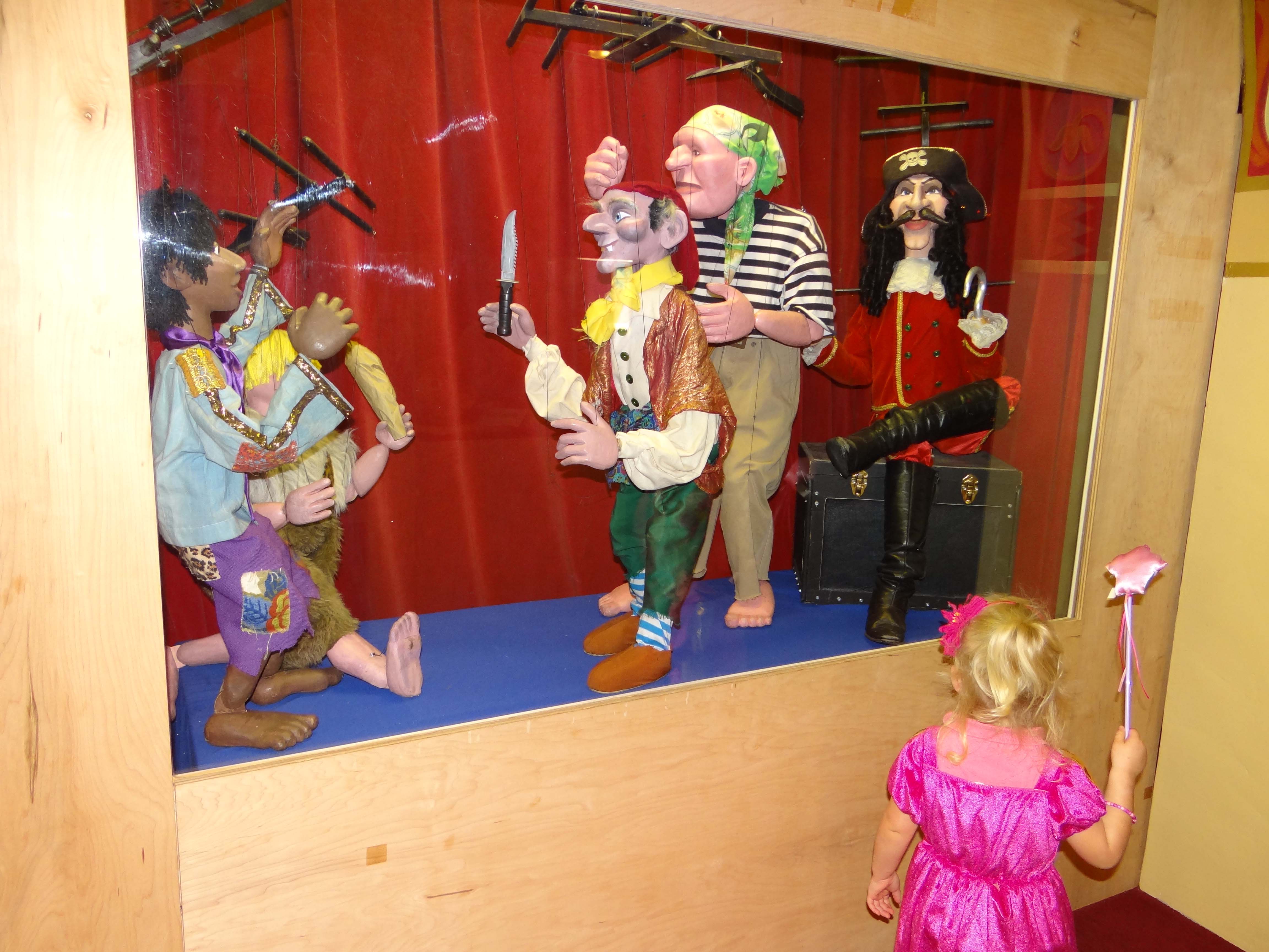 Thistle Theatre - A Puppet Theatre for Families