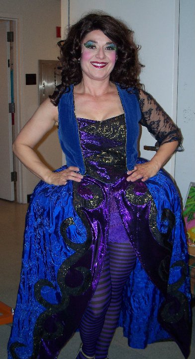Maria rocks her costume for the Phoenix Theatre musical, "Nine."