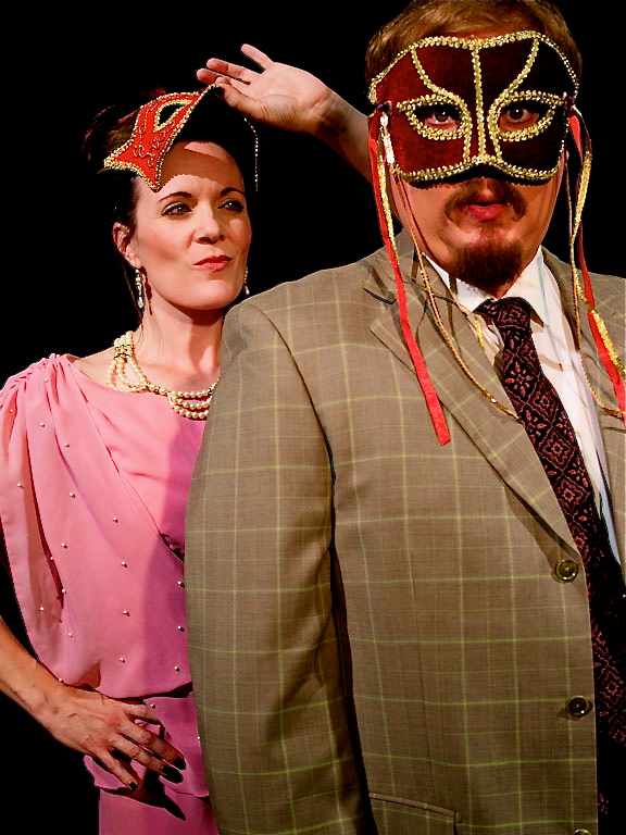 Jesse James Kamps and Maren Maclean as the battling Benedick and Beatrice in SSC's "Much Ado About Nothing." (Photo, Southwest Shakespeare Company)